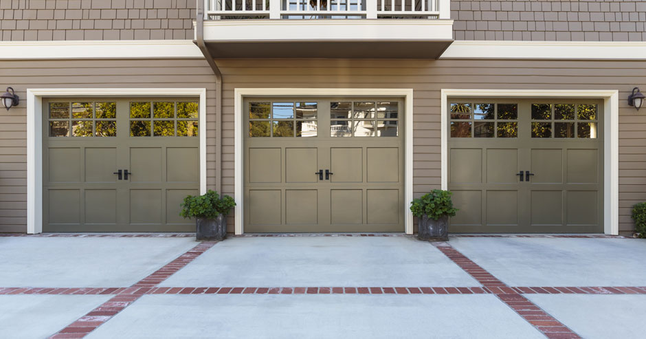 Overhead door repair Providence